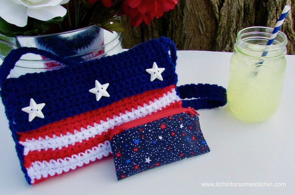 Crochet American Flag 4th of July Purse with coin purse by www.itchinforsomestitchin.com