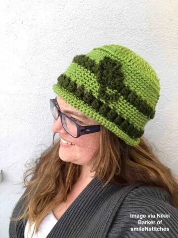 St. Patrick's Day Crochet Bowler Hat Pattern by www.itchinforsomestitchin.com