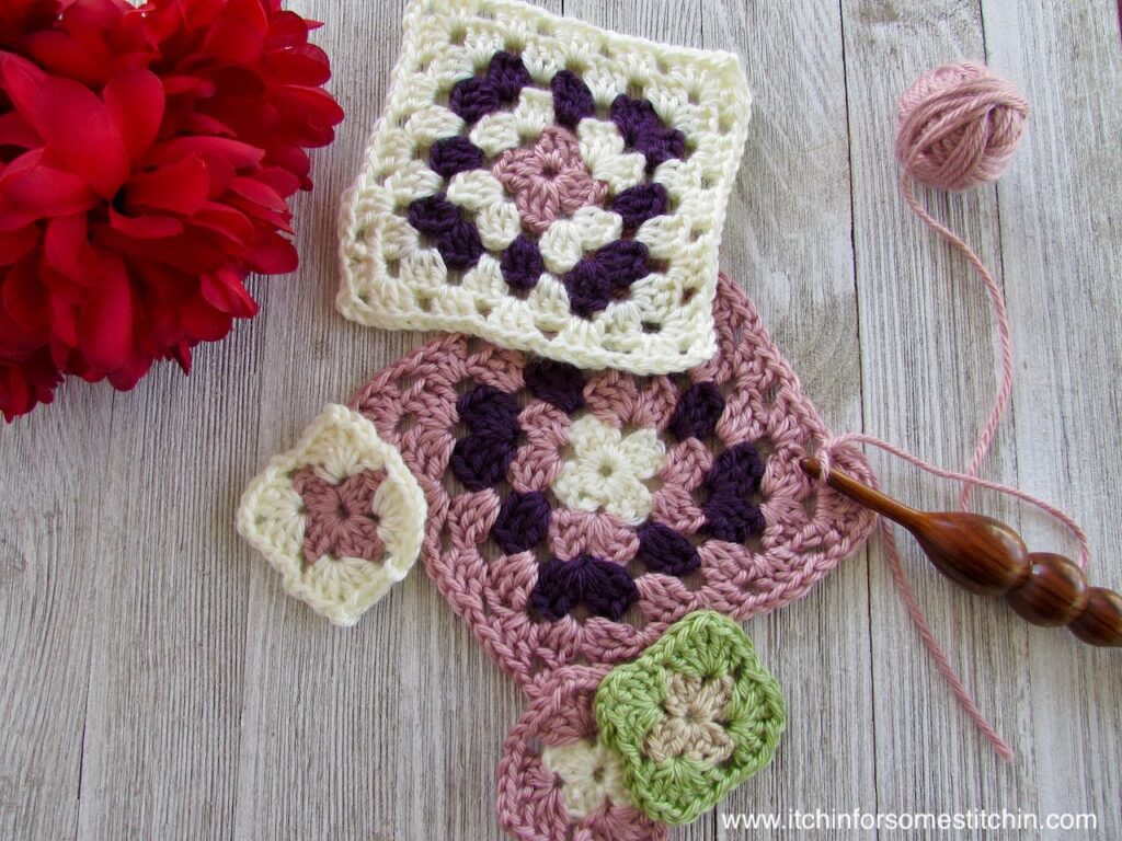 How to Crochet a granny square by itchinforsomestitchin.com