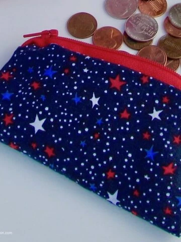 Red, White, and Blue coin purse by itchinforsomestitchin.com