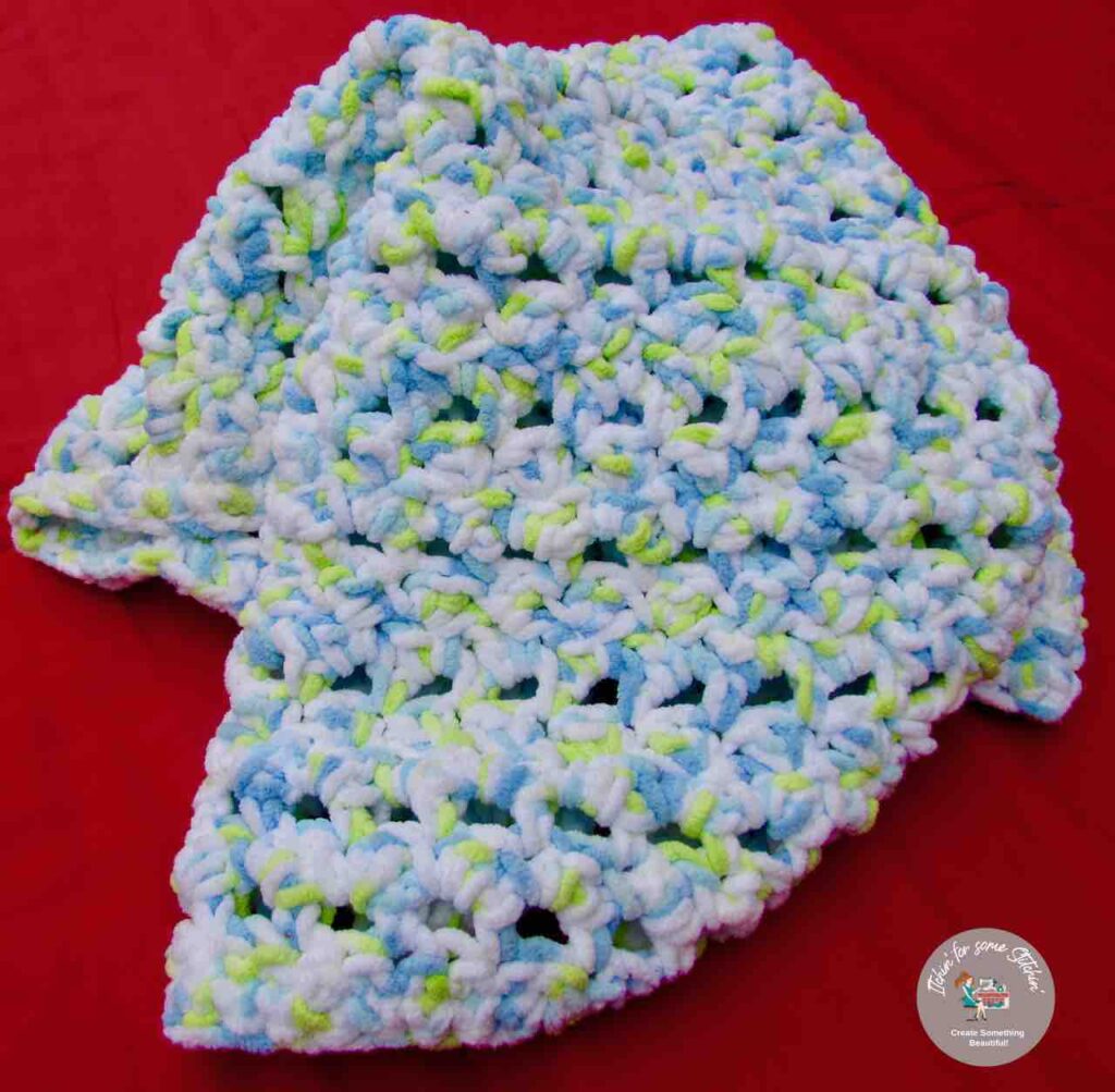 Seed Stitch Bernat Baby Blanket Crochet Pattern - CrochetNCrafts