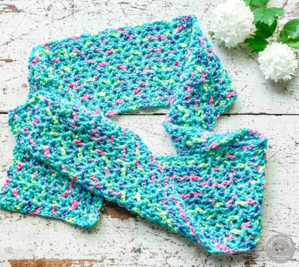 Quick and Easy Beginner Crochet Scarf Pattern by Itchin' for some Stitcin'