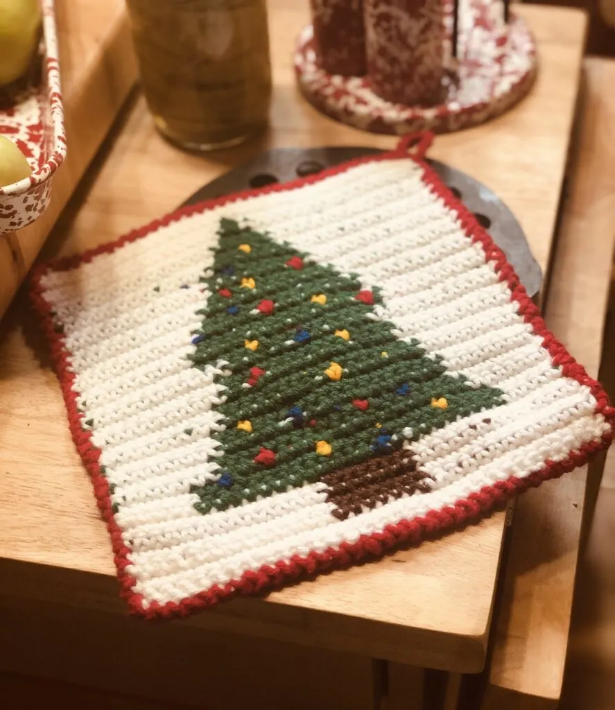 Tapestry Crochet Christmas Tree Square Potholder Pattern