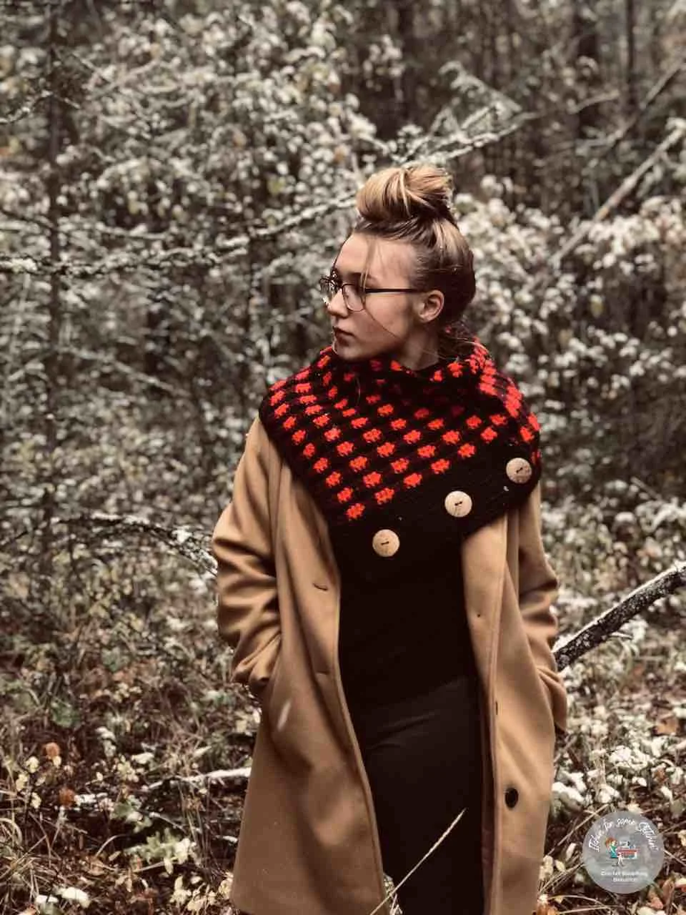 Simply Chic Buffalo Plaid Cowl Free Crochet Pattern