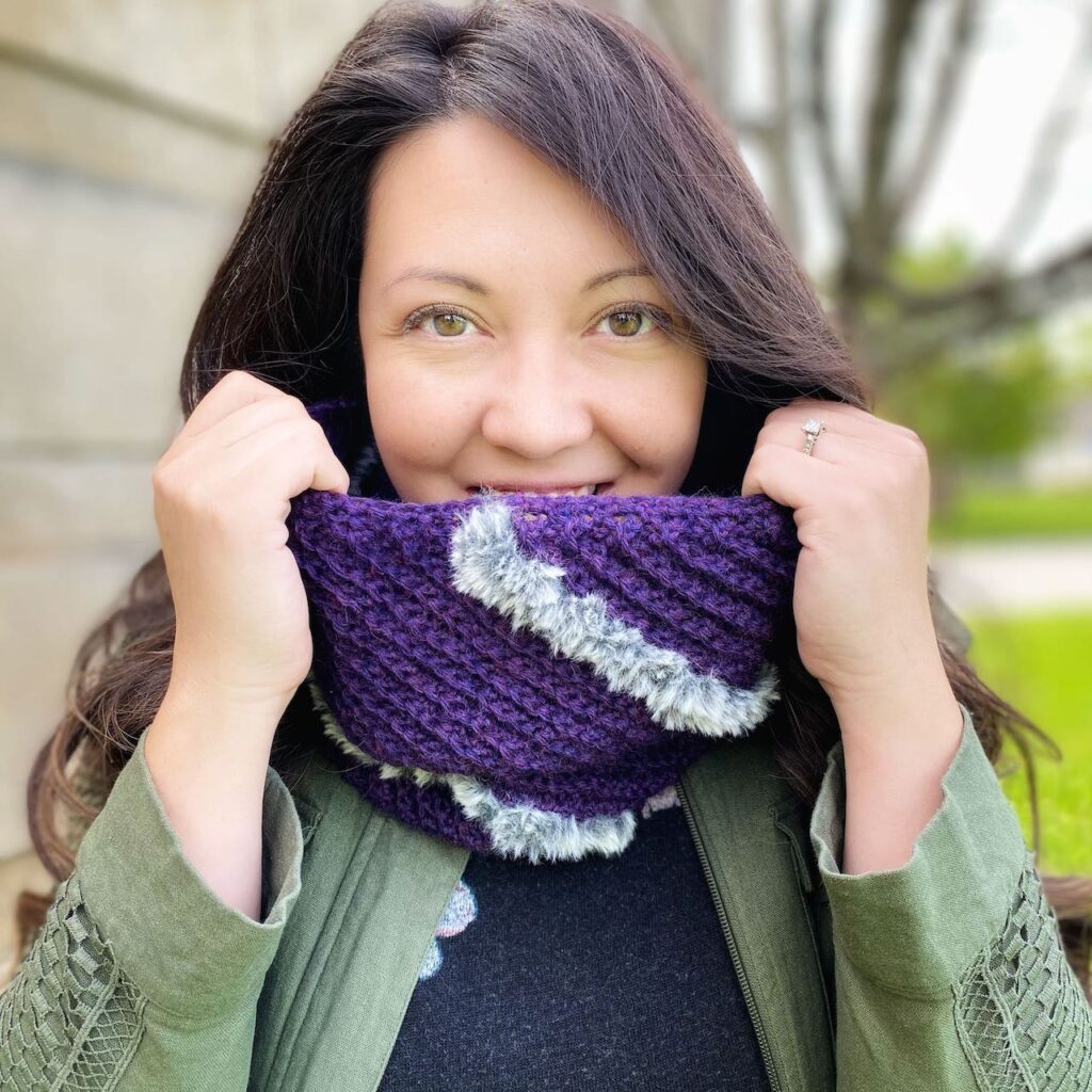 The Kelsi Crochet Cowl by A Plush Pineapple