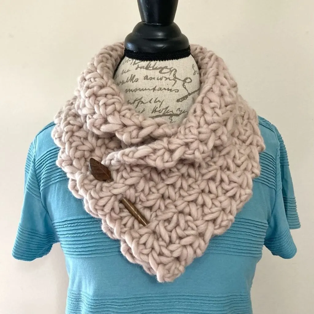 The Snickerdoodle Cowl by Simply Hooked by Janet