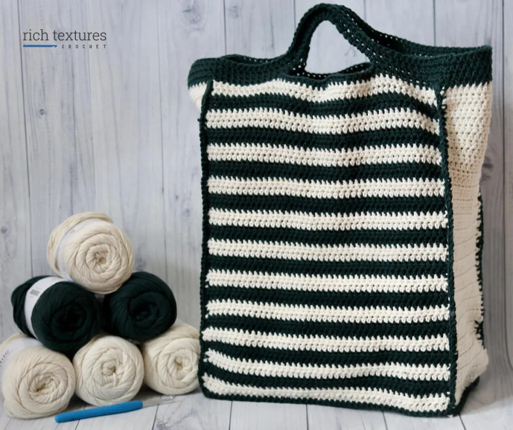 Reusable Crochet Gift Bag by Rich Textures Crochet