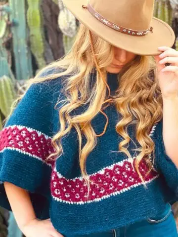 Palomino Diamond Crochet Poncho Pattern by itchinforsomestitchin.com