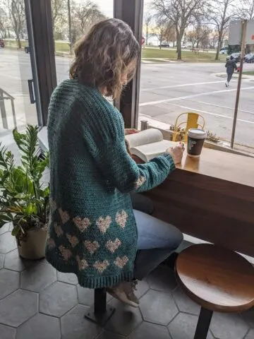 All You Need is Love Crochet Cardigan by Stitch Fast, Die Warm