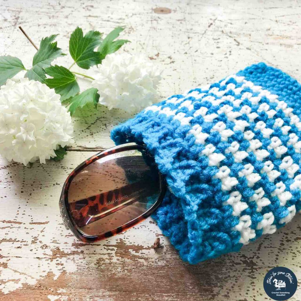 Crochet Sunglass Bag by Itchin' for some Stitchin'