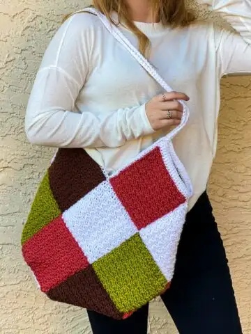 Piper Patchwork Handbag Free Crochet Pattern by Itchin' for some Stitchin'