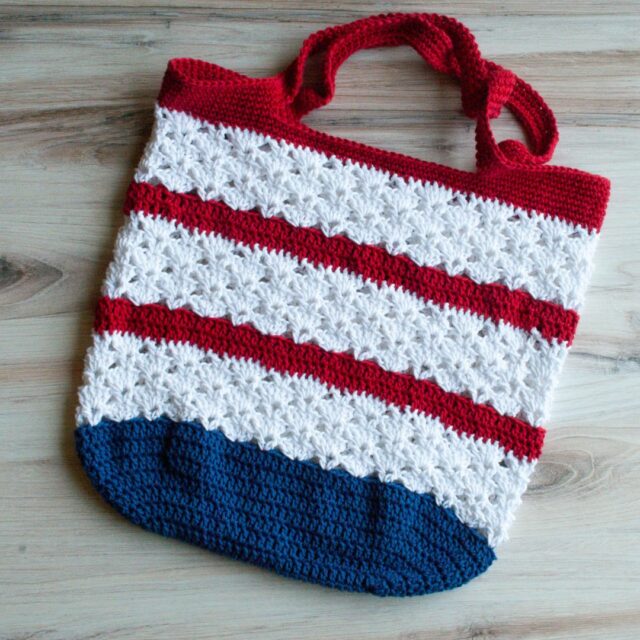 Shell Stitch Market Bag by Crafting Each Day