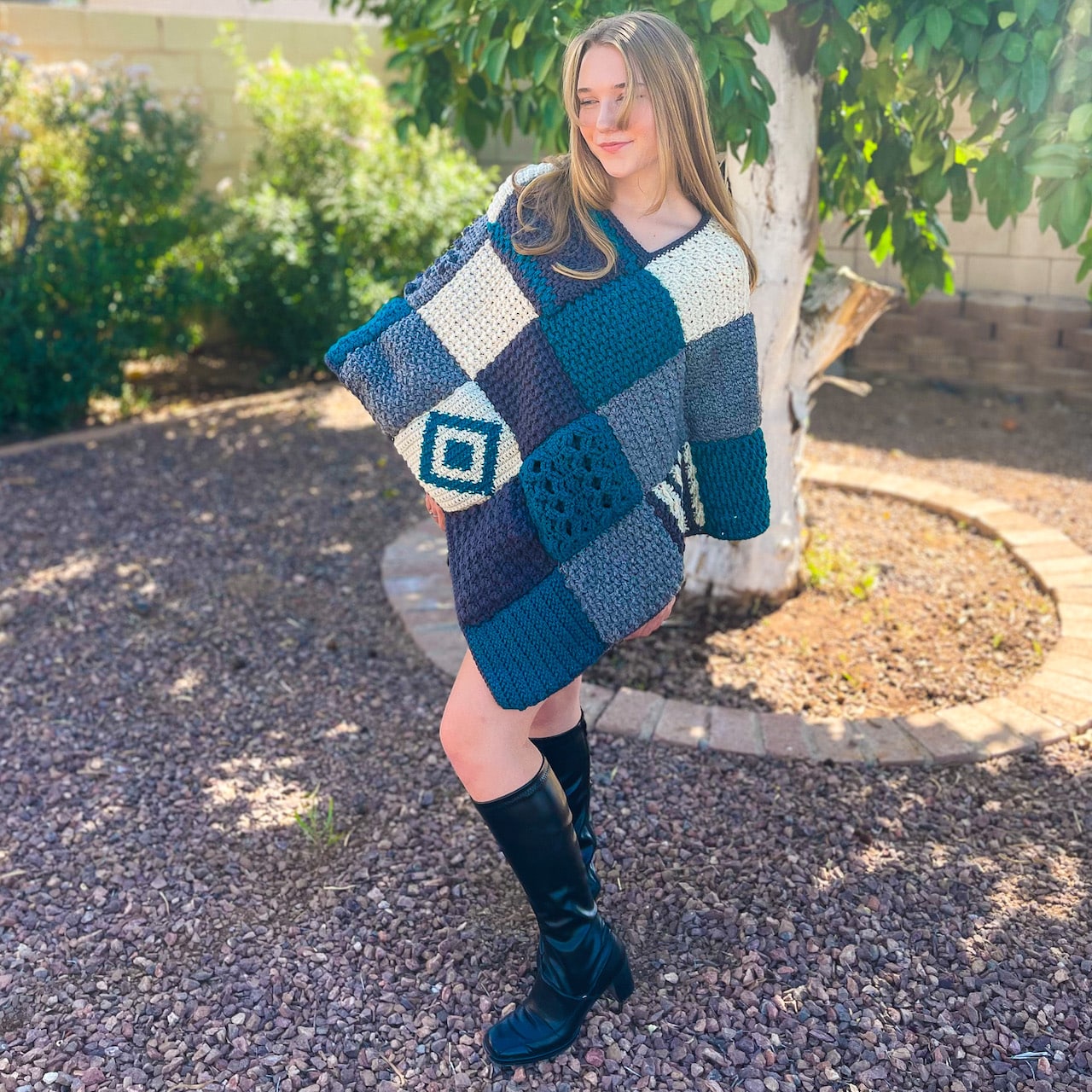 Crochet Granny Square Sampler Poncho Pattern by Itchin' for some Stitchin'