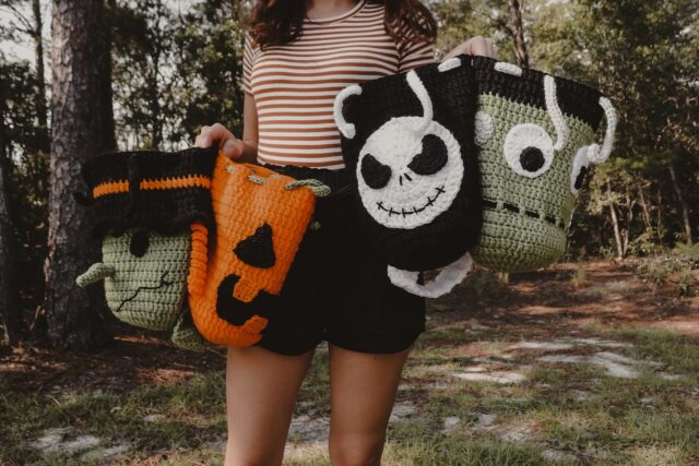 Crochet Halloween Candy Bags by Sigoni Macaroni