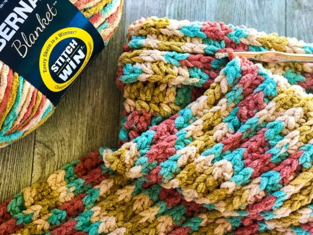 Easy Chunky Crochet Blanket Pattern