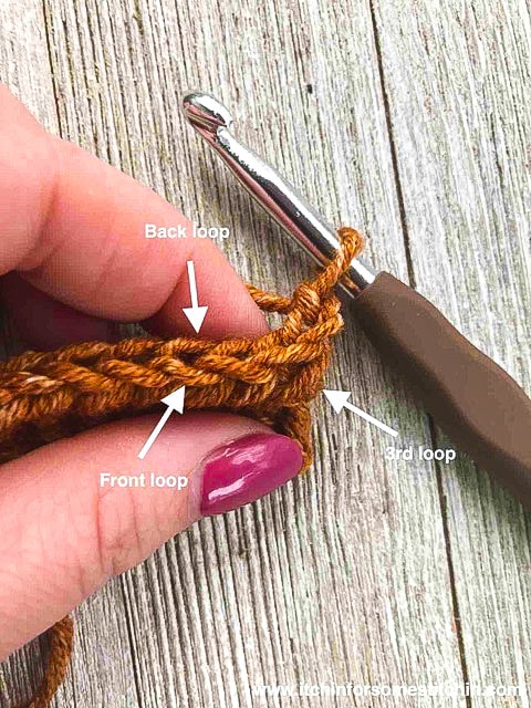 How to crochet in the 3rd loop step 1