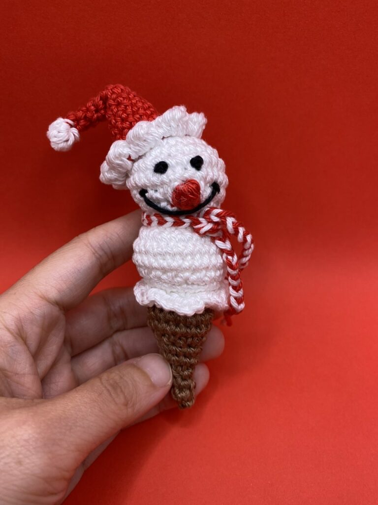 Crochet Snowman Ice Cream by Pocket Yarnlings
