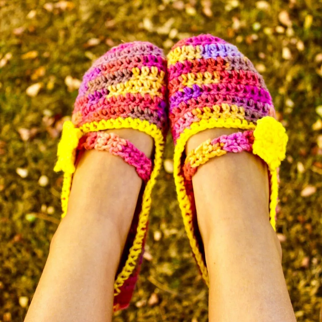 Easy Beginner Crochet Slippers