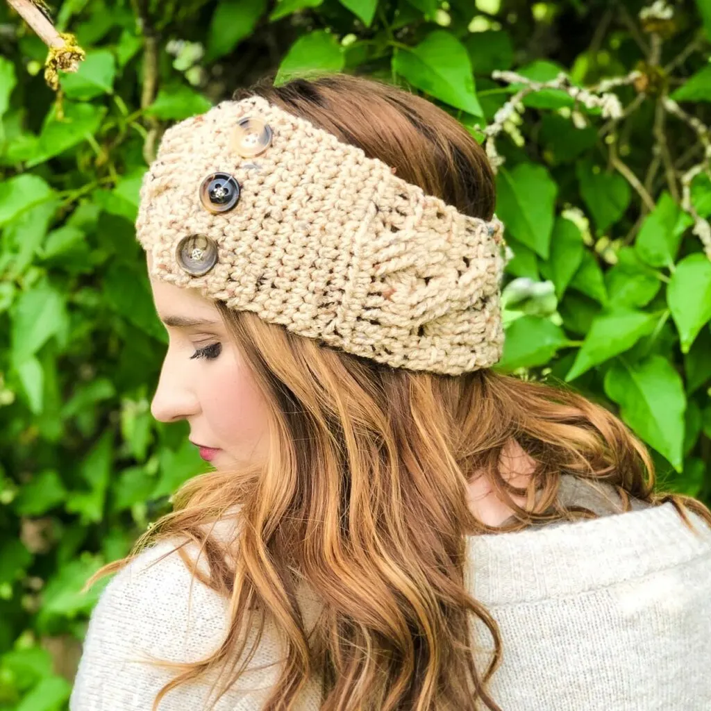 Simply Classic Crochet Cable Earwarmer