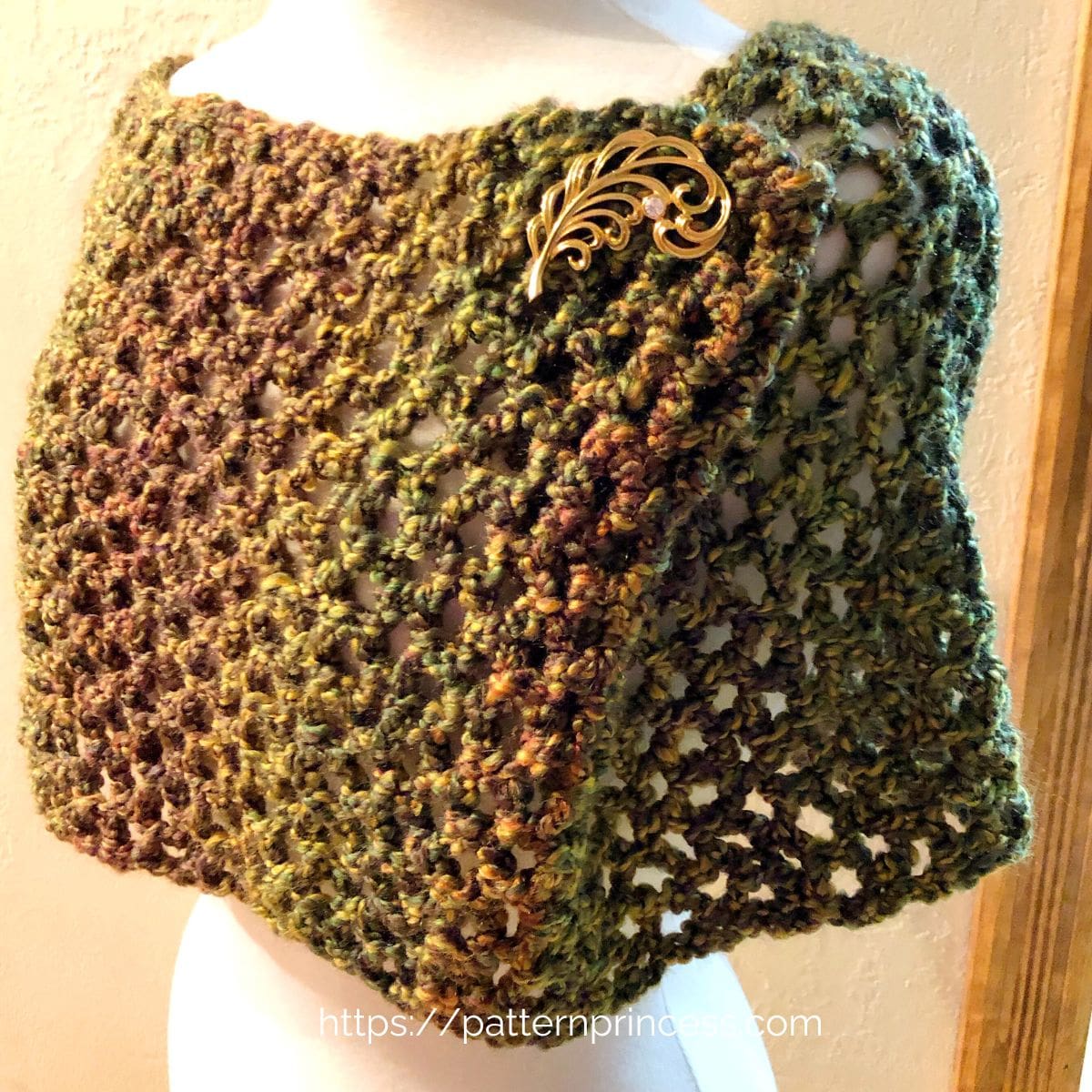 Cozy Woodland Crochet Cowl by Pattern Princess